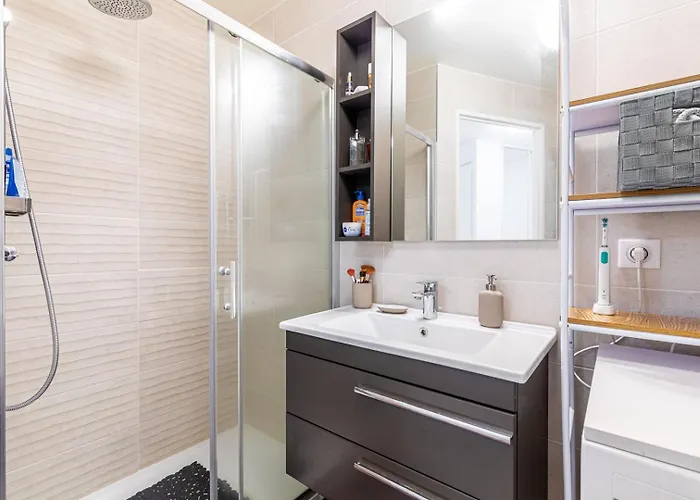 Guestready - Moderne à *